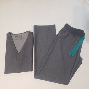 Figs Graphite Casma Scrub Top Livingston Basic Scrub Pant Scrub Set Small